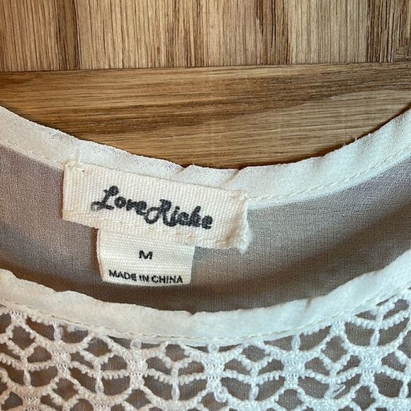 LOVE RICHE Sheer Peplum Tank Top - Picture 6 of 10